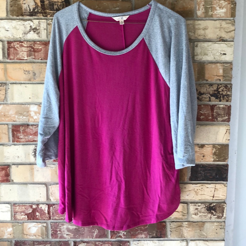 3/4 sleeve Pink and Grey Shirt